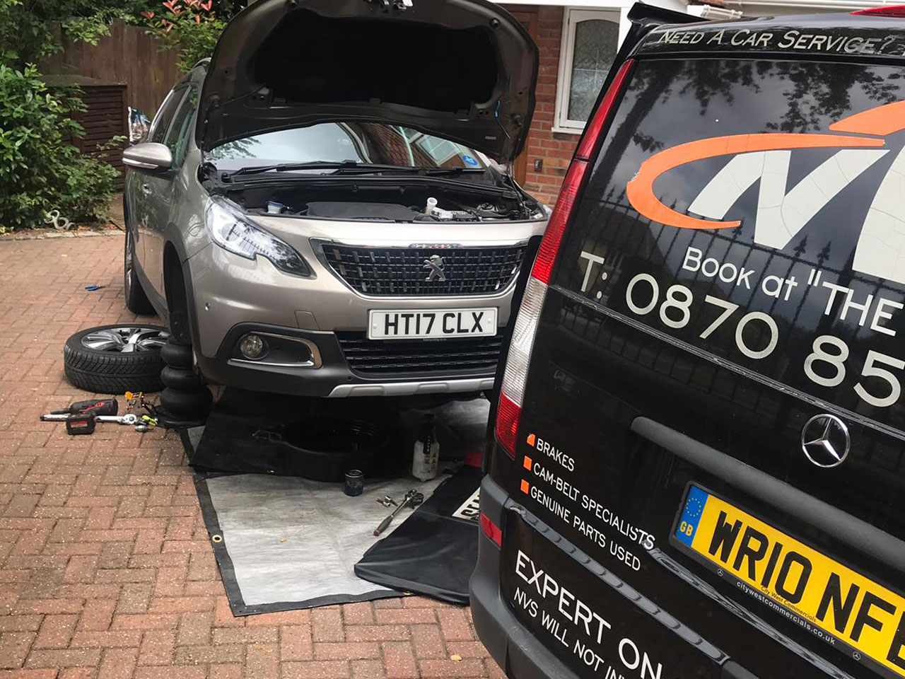 Peugeot-servicing-in-berkshire